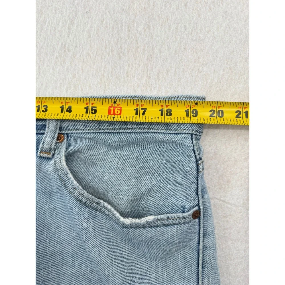Levis 560 Comfort Fit Jeans Mens 38x30 Light Wash Blue Denim Tapered Leg Grunge